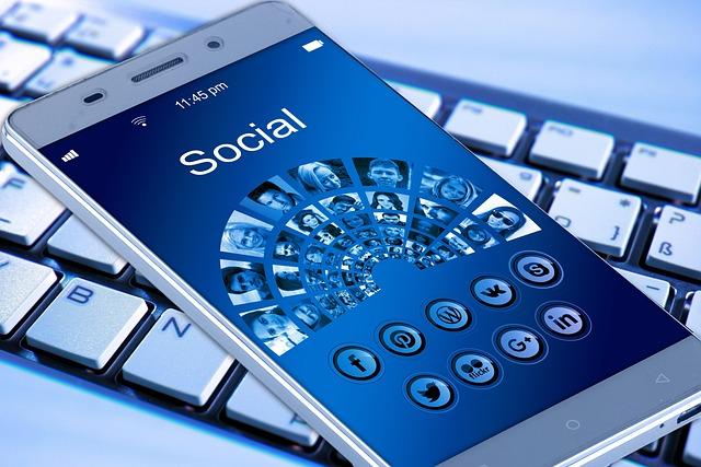 Vytváření pevného pouta s Jezevčíkem fenou: Důležitost sociální interakce