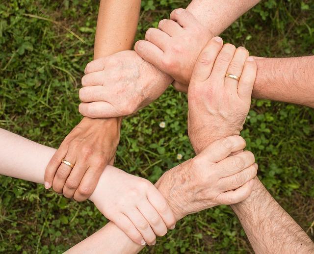 Důvěra a bezpečí: Klíčové ⁤faktory pro vyjádření lásky od stafordšírského bulteriéra